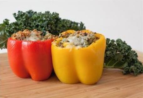 Spirulina veg out stuffed peppers