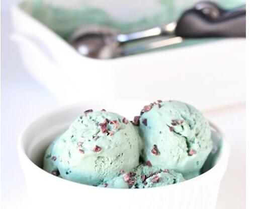 SPIRULINA NICE-CREAM