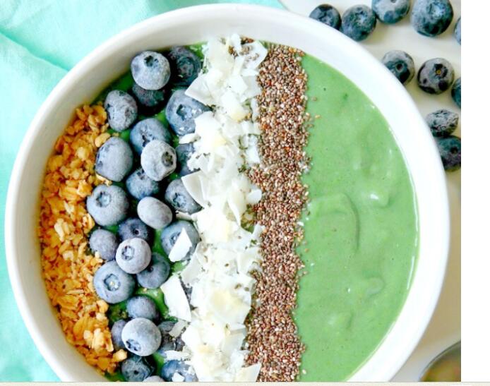 MERMAID SMOOTHIE BOWL